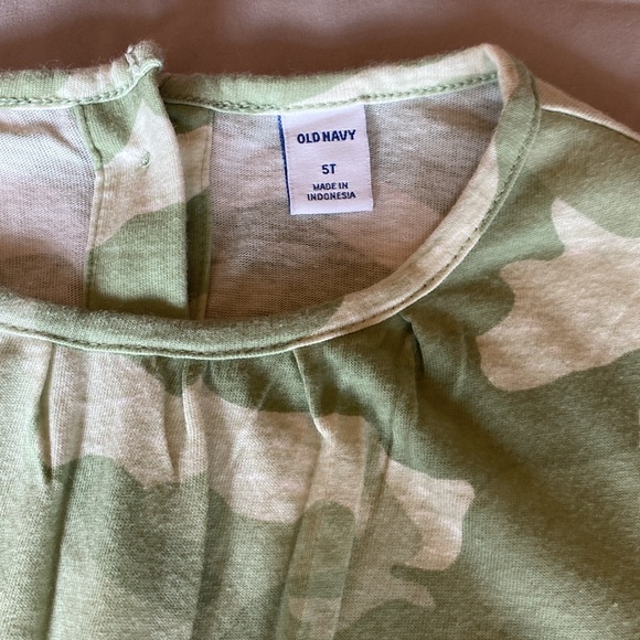 Size 5 girls romper bundle. Baby Gap, Cotton:On Kids and Old Navy romper bundle. - Picture 11 of 13